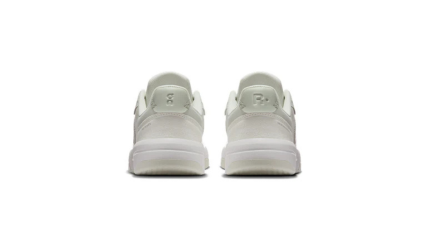 ON Running Women's THE ROGER Clubhouse White